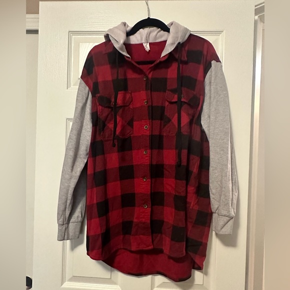 NWOT button up hood shacket size large. - Picture 1 of 2